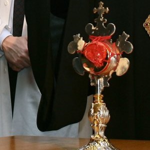 Частицата от мощите на Свети Георги, дарени на БПЦ от Ватикана