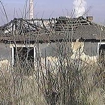 При пожара покривът на къщата паднал и погребал 3-те деца