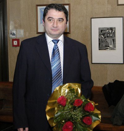 Емануил Йорданов изключи политически мотив във връзка със зачестилите убийства