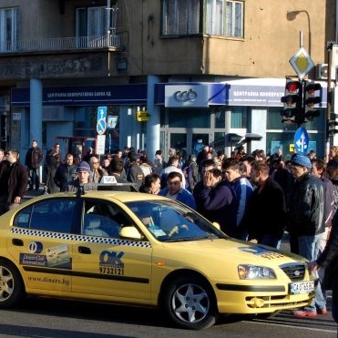 Блокадата на такситата при Орлов мост