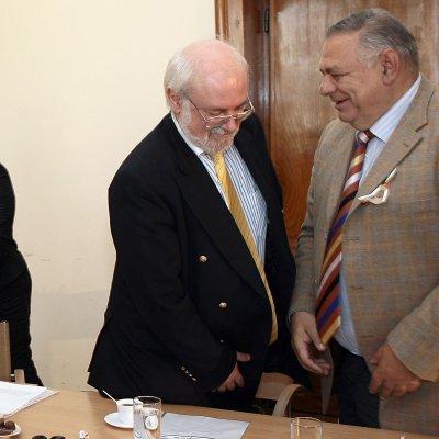 Синдикалните лидери - Константин Тренчев и Желязко Христов също са доволни от постигнатата договорка, но какво ще реши кабинетът на 22 март