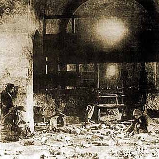 Най-ранната снимка на храма след Априлското въстание, фотограф – Д. Кавра, 1878 г.