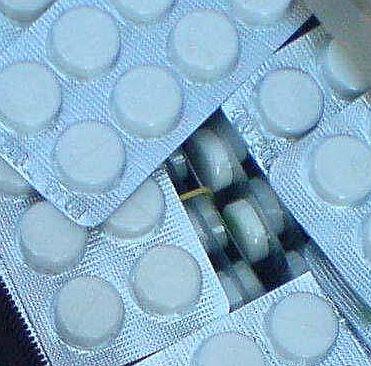 Задържаните са внасяли лекарствата, произвеждани в няколко страни, сред които и България