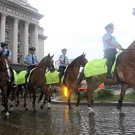 МВР показа на парад и полицаи на коне
