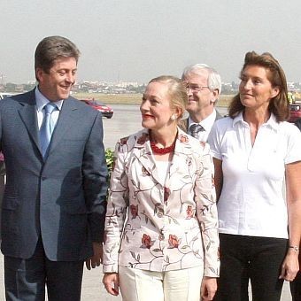 Първанов посреща първата дама на Франция и еврокомисаря Бенита Валднер