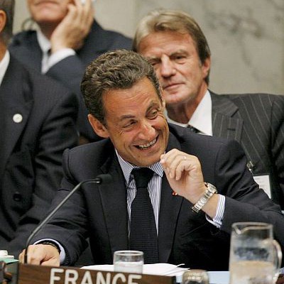 Саркози за първи път говори на международен форум