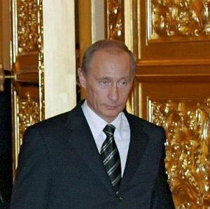 Путин поиска да е депутат - сега стана ясно, че е готов и за монарх