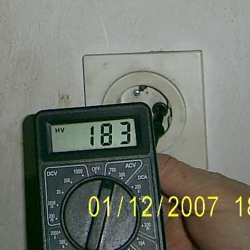 180-волтов ток