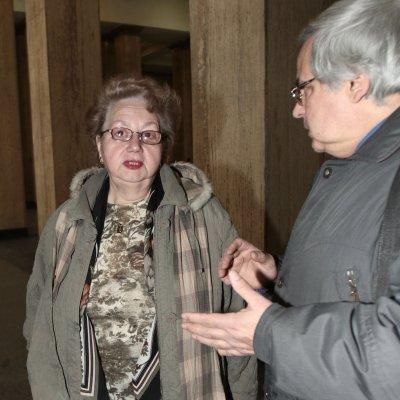 Аделина Свещарова, майка на загиналия от токов удар от фонтана на пл.  Славейков  Веселин Маринов