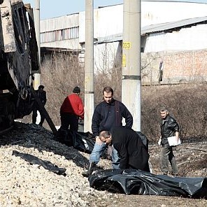 8 души загинаха при пожар във влака София-Кардам