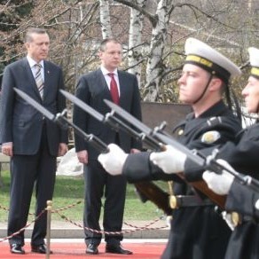 премиерът на Турция Реджеп Тайип Ердоган е на двудневно официално посещение у нас по покана на Станишев
