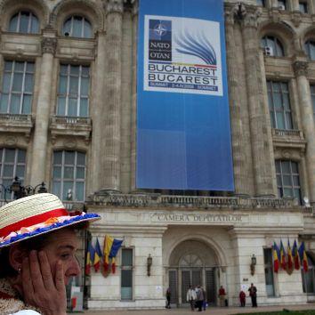 Дворецът на Чаушеско в Румъния - домакин на срещата на НАТО