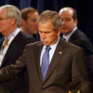 Джордж Буш на сесията на Северноатлантическия съвет