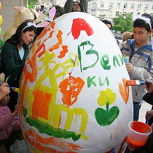 Великденско яйце гигант в Русе