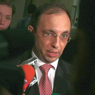 Николай Василев, министър на държавната администрация