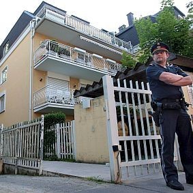 Масово убийство във Виена - Домът на семейството