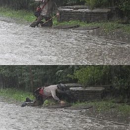 Пенсионер падна в опита си да пресече наводнения булевард  Евлоги Георгиев  в София
