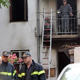 Пожарникарите открили третата жертва след потушаване на огъня