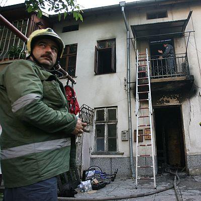 Вече има задържан за пожара в центъра на София