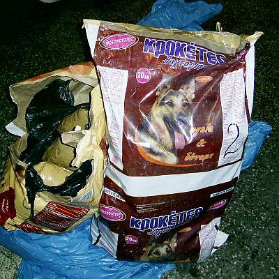 58 кг субстанция за производство на амфетамин бяха открити в чували с кучешка храна
