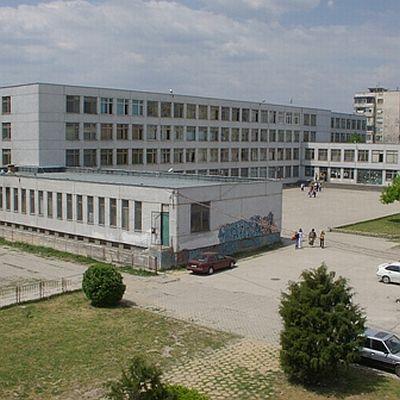 Сградата на Математическата гимназия в Пловдив