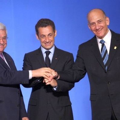 Френският презиедент събра Олмерт и Аббас