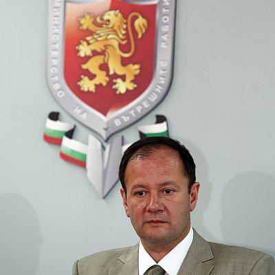 Министърът на вътрешните работи Михаил Миков