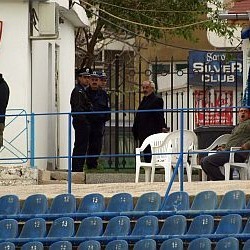 В района на стадион “Спартак” във Варна тече полицейска акция