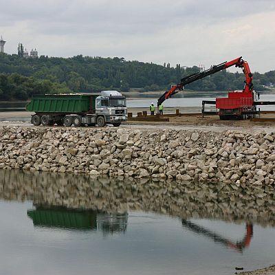 Строителството на Дунав мост 2