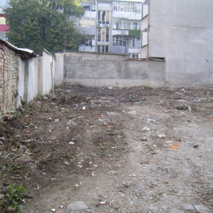Почистено сметище стана паркинг в Бургас