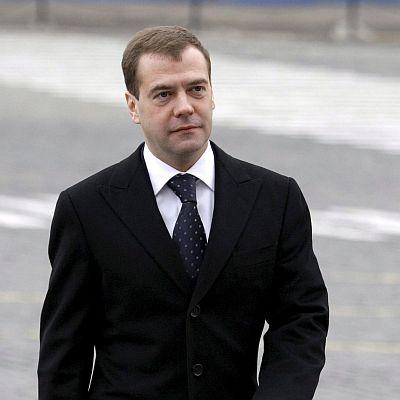 Медведев: Войната в Грузия и финансовата криза са следствия от политиката на САЩ