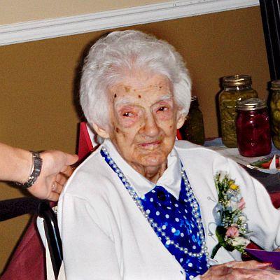 Една Паркър почина на 115 години