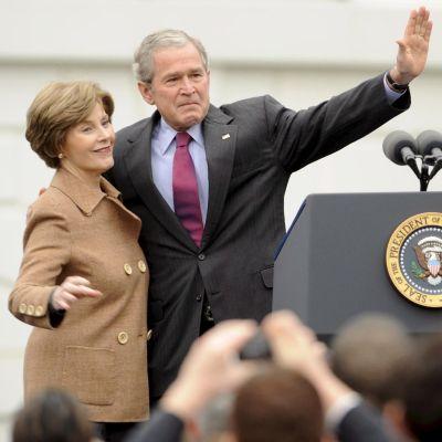 Най-много ще съжалявам за слаботостите на разузнаването в Ирак, каза Буш