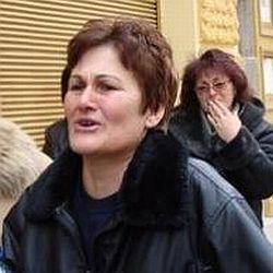 Майката на убития Стоян Балтов Зарка Димова