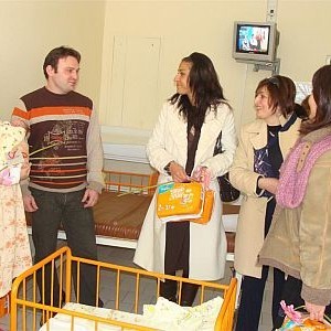 Бебе 2009 Веселина Жекова с родителите си - Нели и Георги Жекови