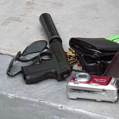 Пистолетът със заглушител на Мирослав Блажев