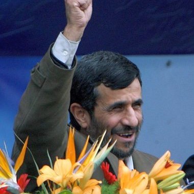 Иран вече е велика сила, каза Ахмадинеджад