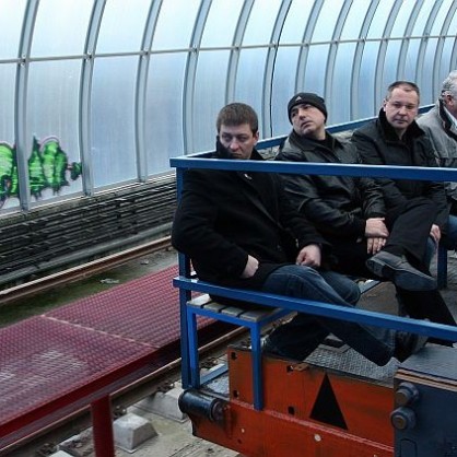 Станишев и Борисов заедно в метрото