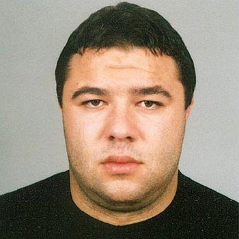 МВР издирва 35-годишния автокрадец Васил Борчев, Борчо
