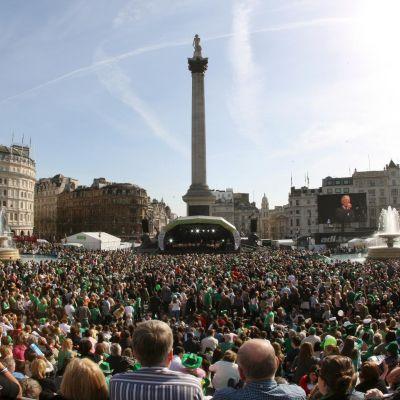 Ирландци в Лондон празнуваха деня на Св. Патрик