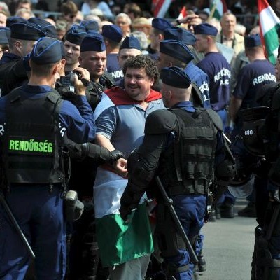 Антиправителствен протест избухна в центъра на унгарската столица