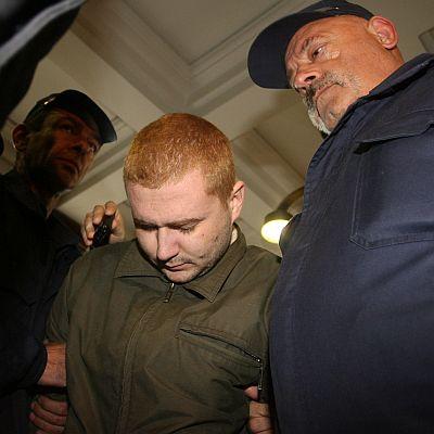 Задържаният за двойното убийство пред клуб Соло в София Илиян Тодоров в съда