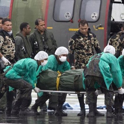 Вече са извадени 41 тела  на пътници от разбилия се самолет