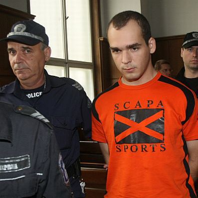 21-годишния Павел Тасков, който на 20 юни уби майка си и сестра си