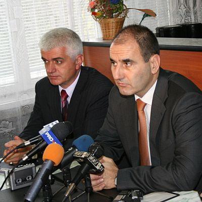 Министърът на вътрешните работи Цветан Цветанов и новият и.д директор на ОДП-Стара Загора Алекси Алексиев