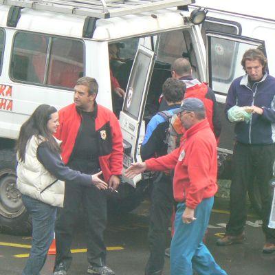 Нов екип от планински спасители се включва в издирването край връх  Ботев  в Стара планина