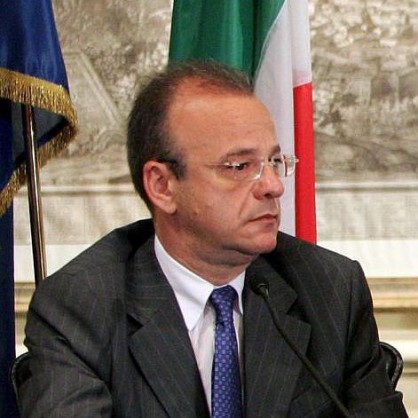 Джанфранко Ротонди - италиански министър