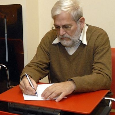 Румен Аврамов