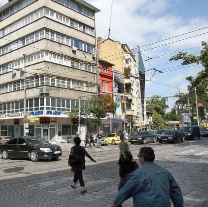 Кръстовището на булевард Дондуков и улица Раковска и улица Стара планина