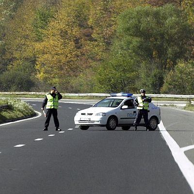 Полицаи на магистрала